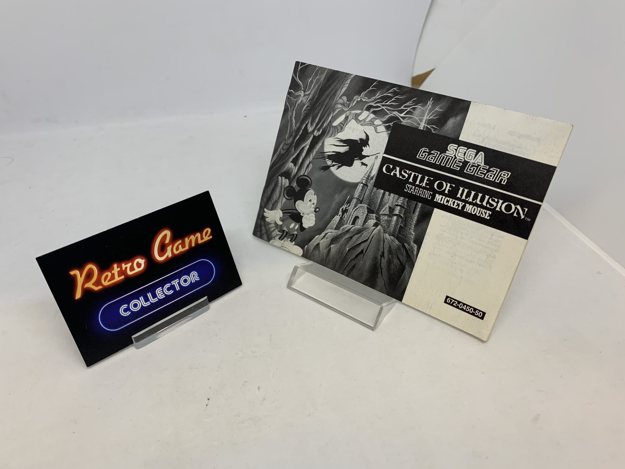 Sega Game Gear Manual Castle of Illusion Staring Mickey Mouse