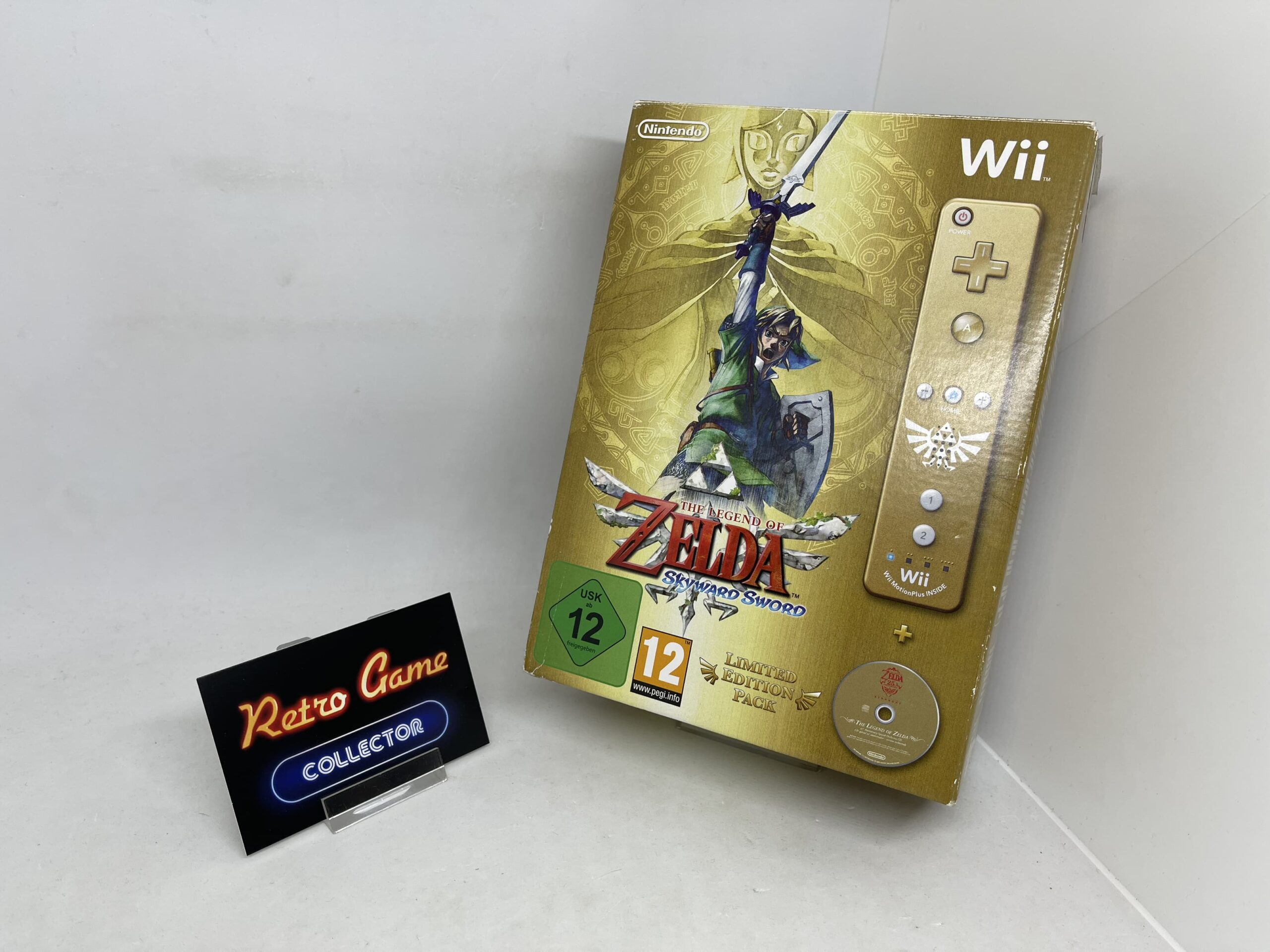 Wii Nintendo The Legend of Zelda Skyward Sword Limited Edition Pack (CIB) PAL