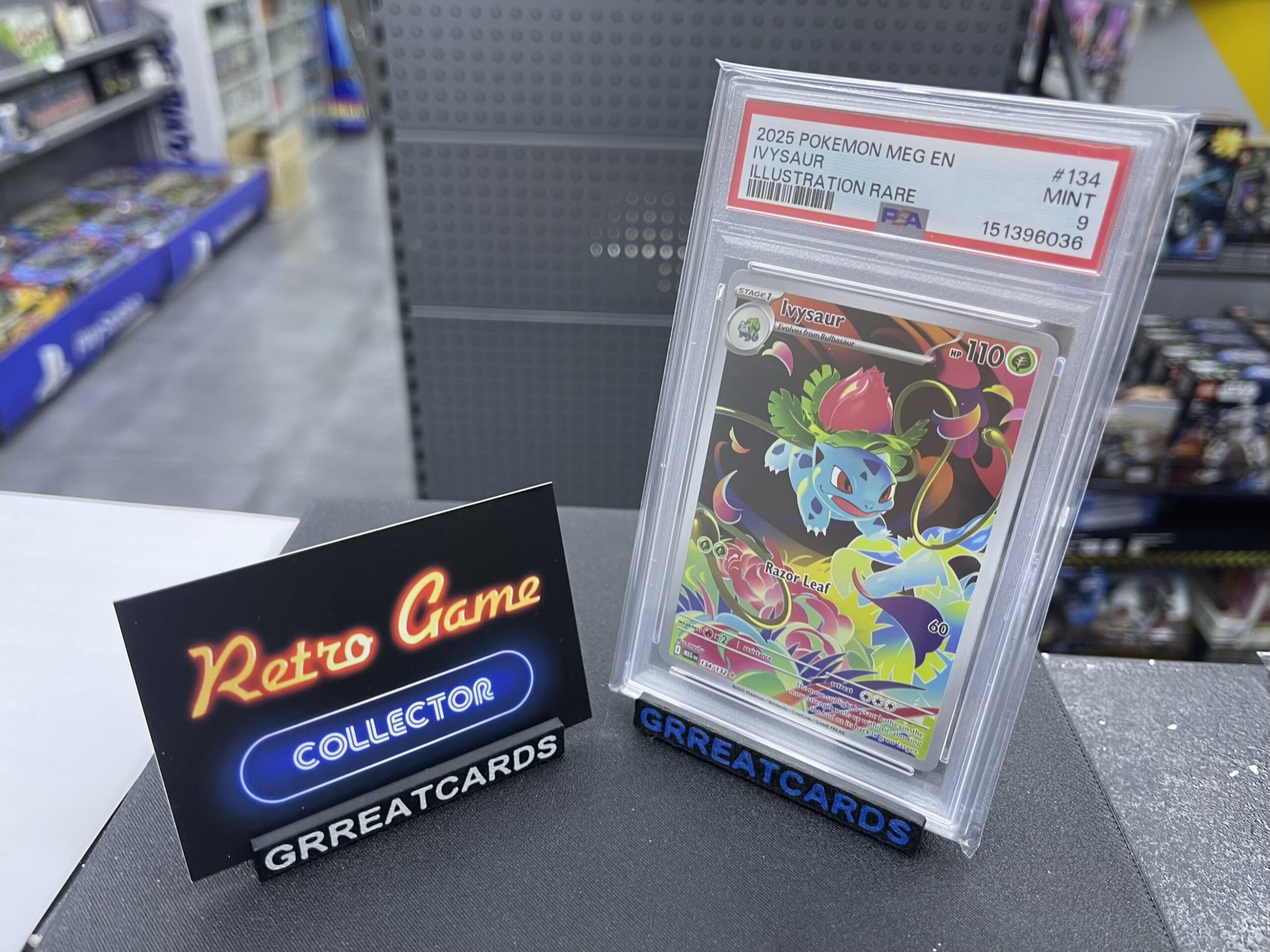 Pokemon TCG : POKEMON TCG: Mega Evolution MEG EN Ivysaur 134/132 Illustration Rare HOLO PSA 9