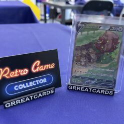 Pokemon TCG : Greedent V (FST 257) NM