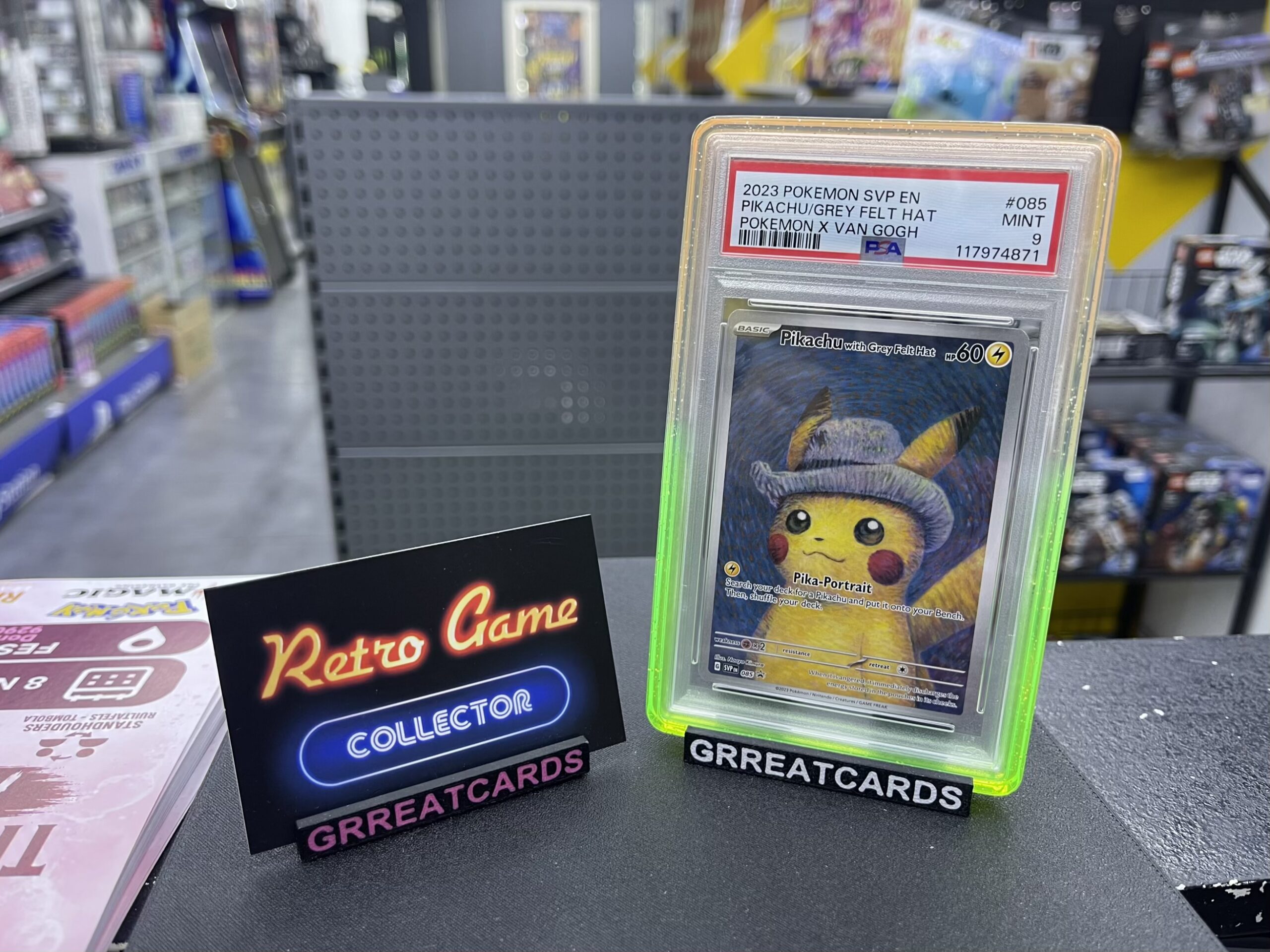 Pokemon TCG : 2023 Pokemon Van Gogh Pikachu with Grey Felt Hat Promo 085 PSA 9 MINT incl guard !
