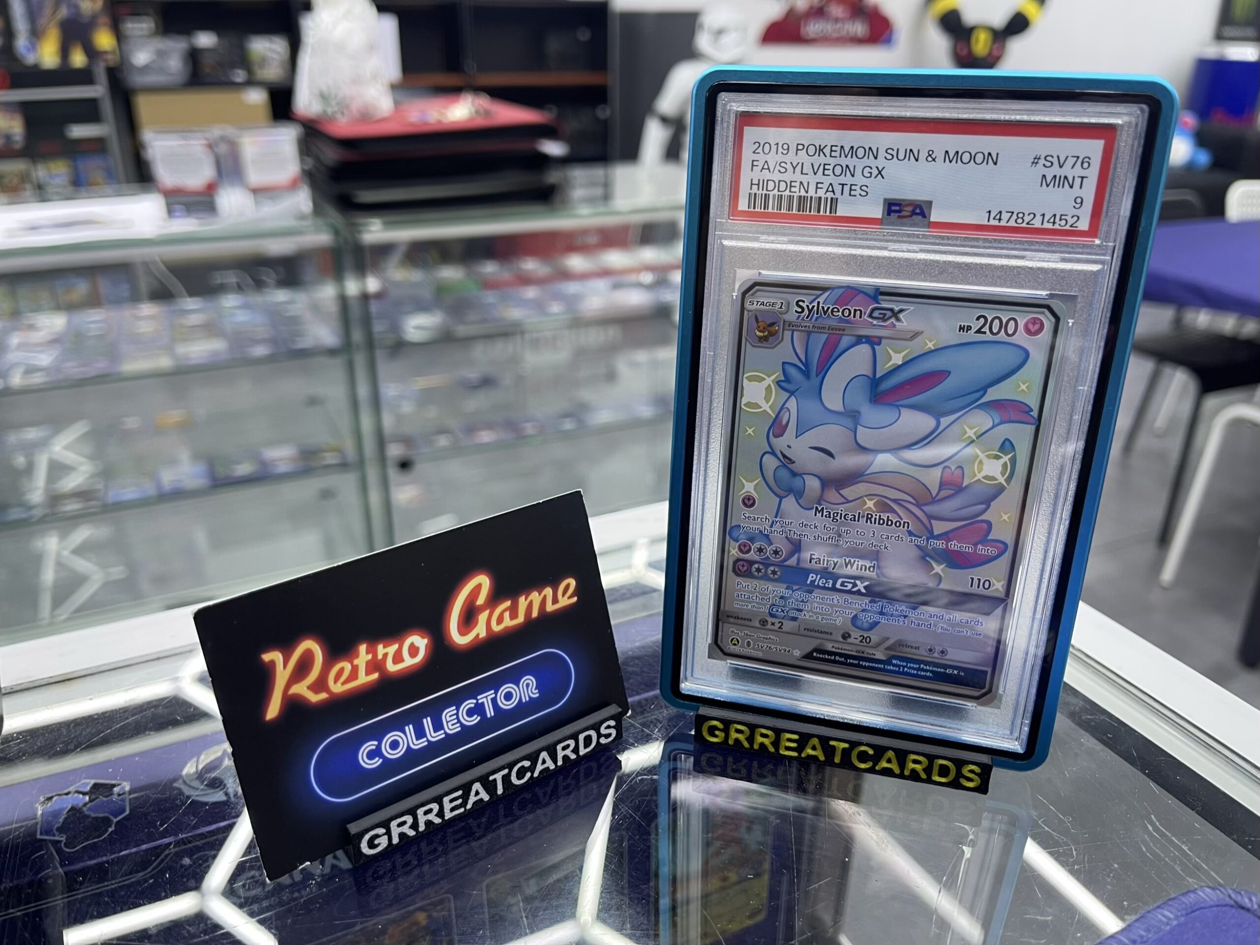 Pokemon TCG : Pokemon Sylveon GX SV76/SV94 Hidden Fates Full Art Shiny PSA 9 Sun & Moon 2019 incl guard !
